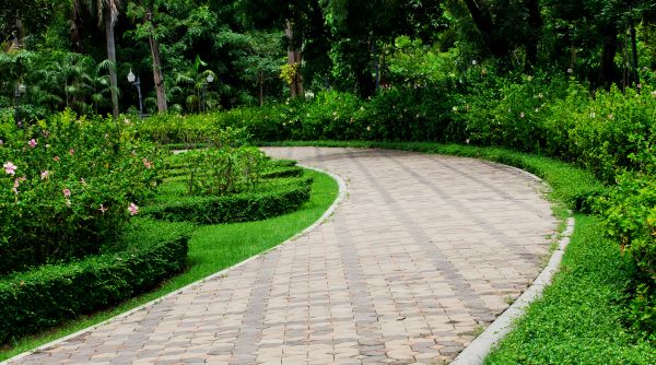 Cost of Paver Walkway Repair in Oconomowoc