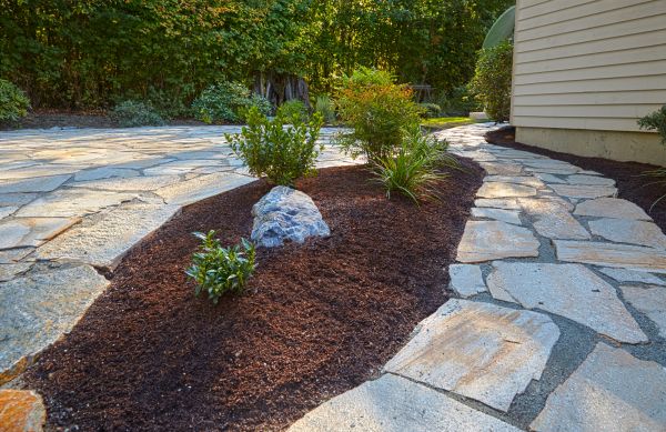 Cost of Outdoor Hardscaping in Oconomowoc